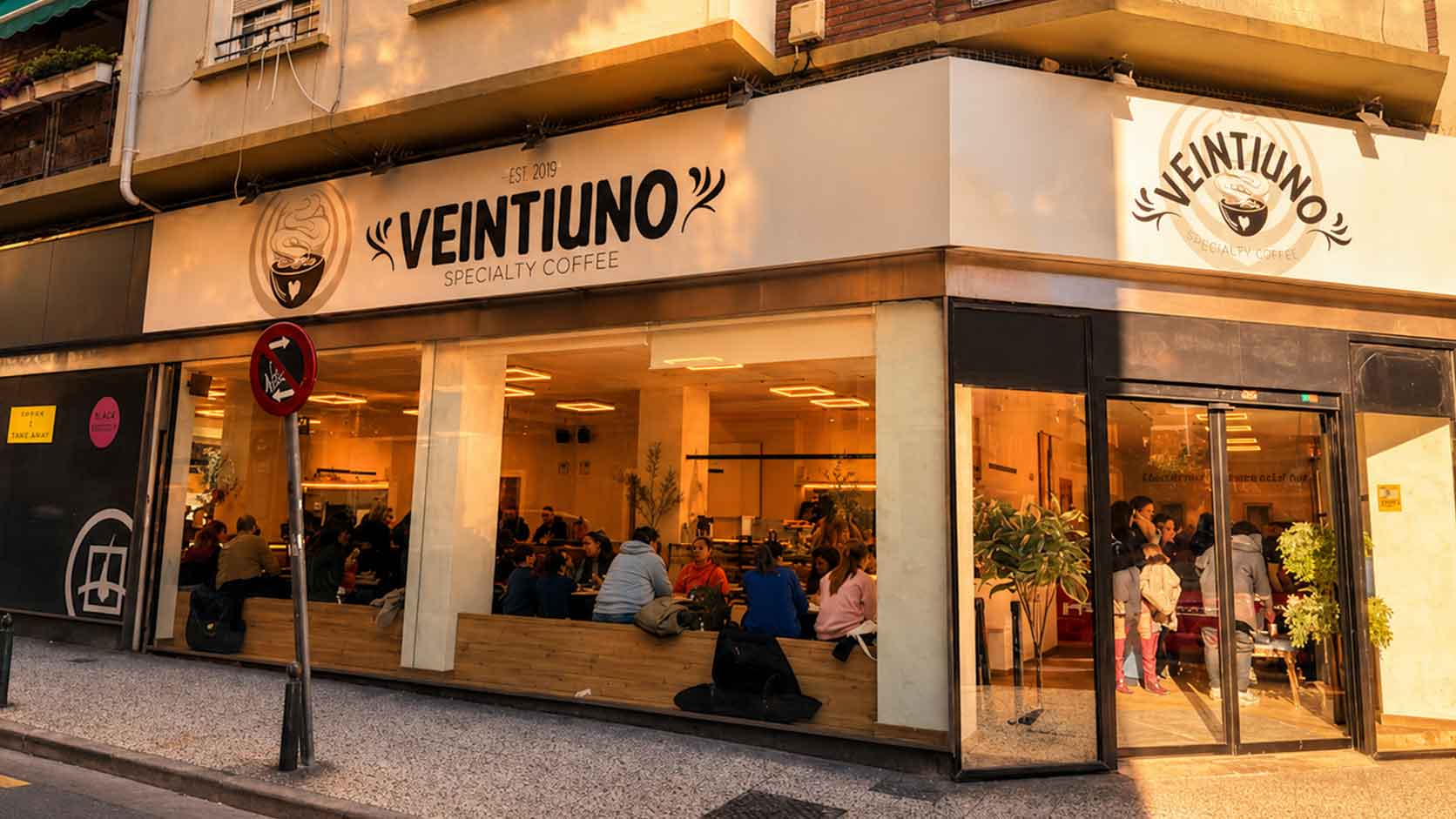 Veintiuno Coffee cafetería de especialidad en Zaragoza